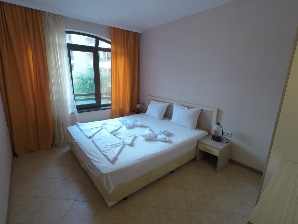 Royal Sun - Sunny Cove Apartment Sunny Beach Buitenkant foto