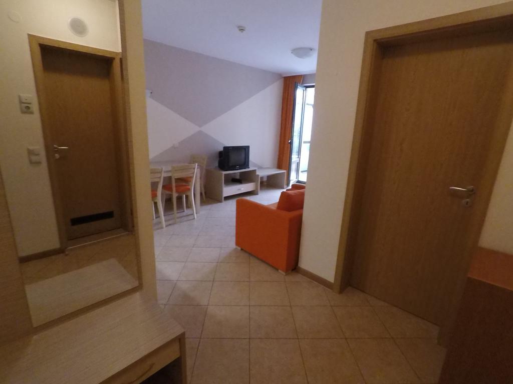Royal Sun - Sunny Cove Apartment Sunny Beach Buitenkant foto